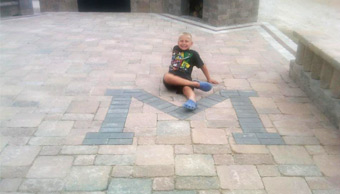 embed your favorite team logo into your patio